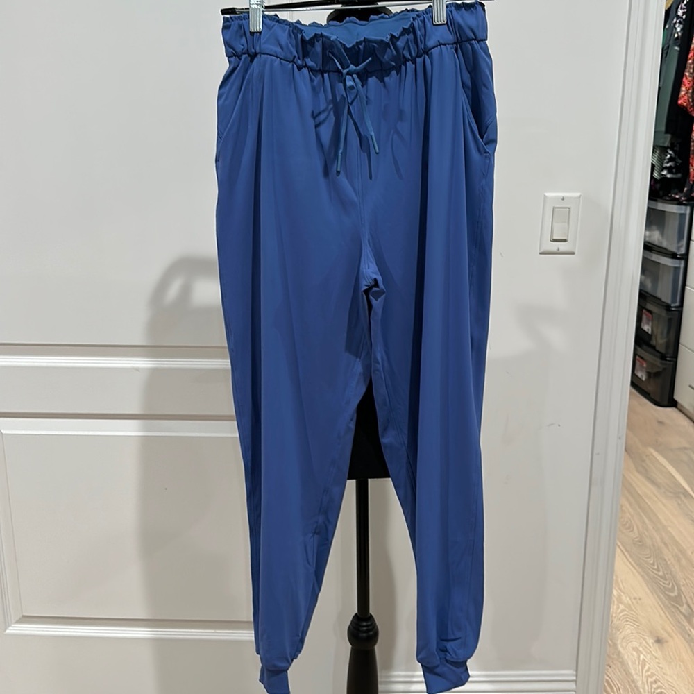 Lululemon Joggers Size 8 Blue